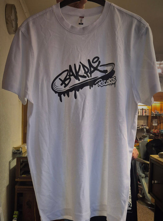 Bakpå Tshirt - BØR BØRSONS BRUKTHANDEL