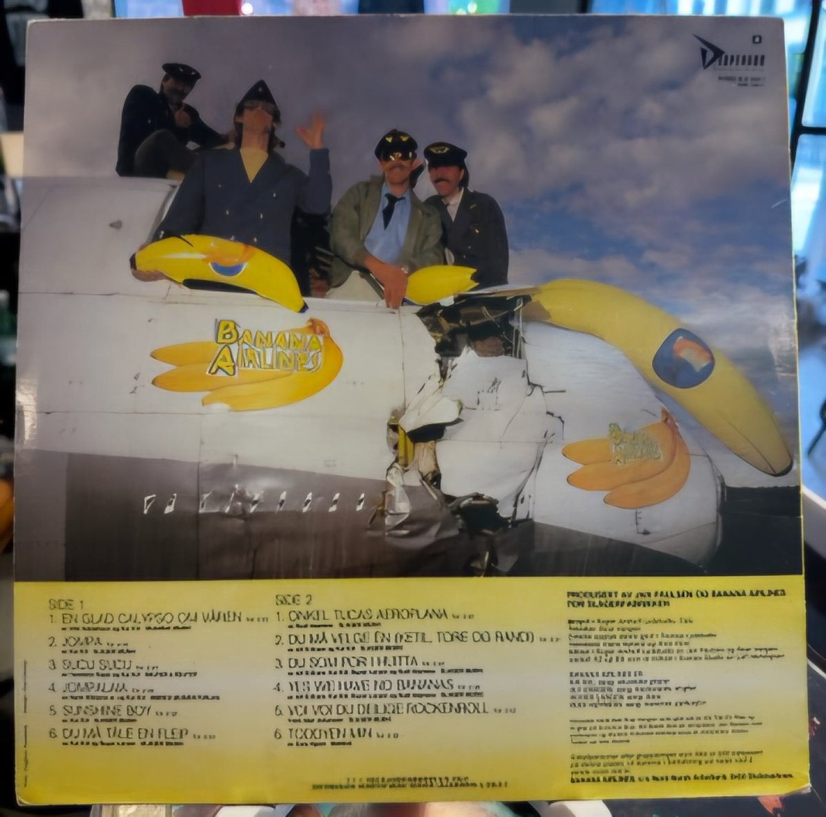 Banana Airlines – På vingene - BØR BØRSONS BRUKTHANDEL