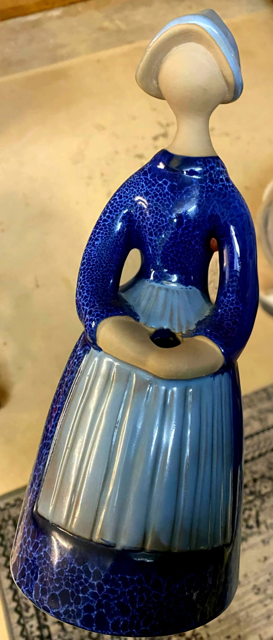 Blomsterpike fra Jie Gantofta, Sverige - BØR BØRSONS BRUKTHANDEL