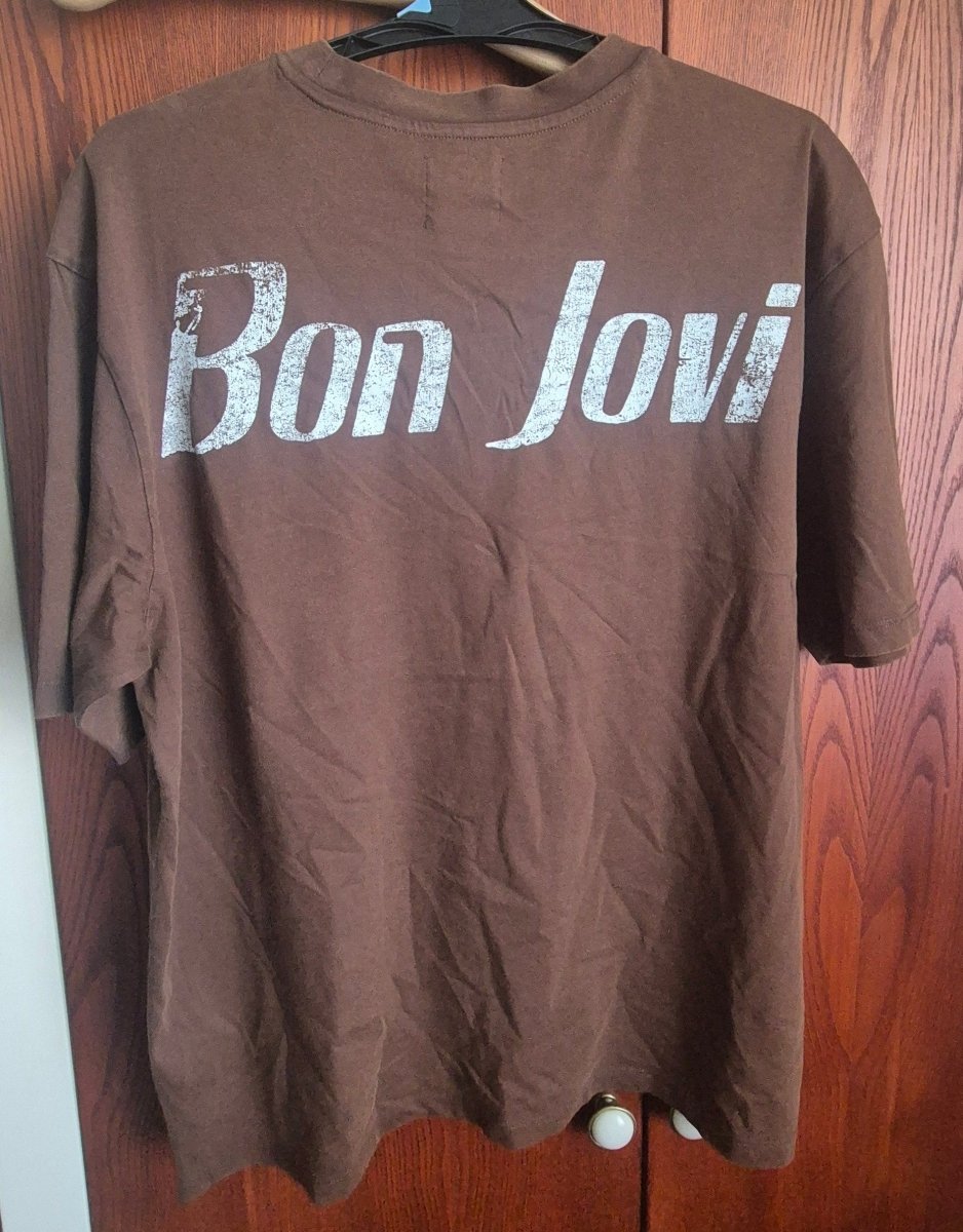 Bon Jovi (NY T-skjorte) - BØR BØRSONS BRUKTHANDEL