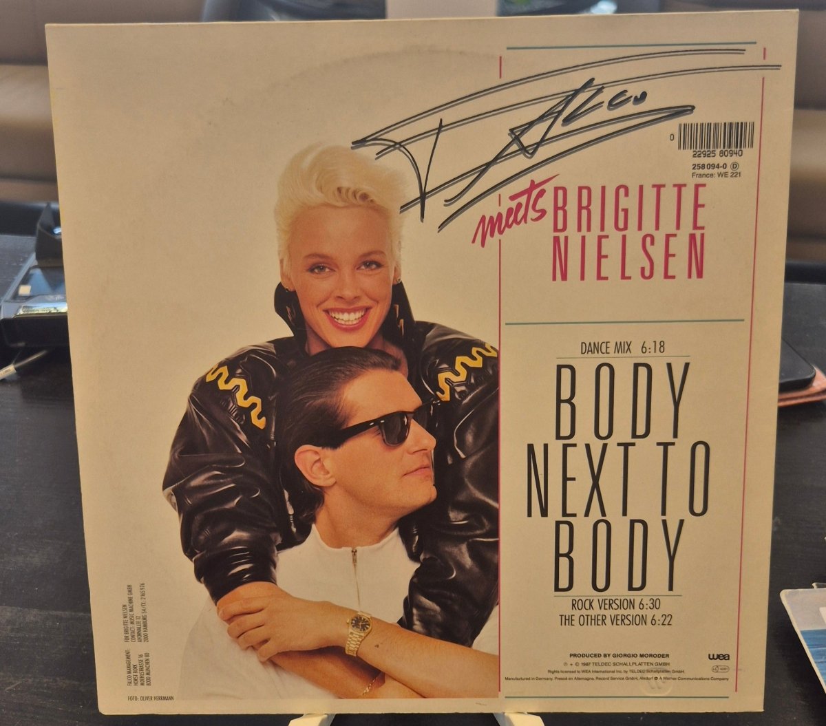 Falco meets Brigitte Nielsen – Body Next to Body - BØR BØRSONS BRUKTHANDEL