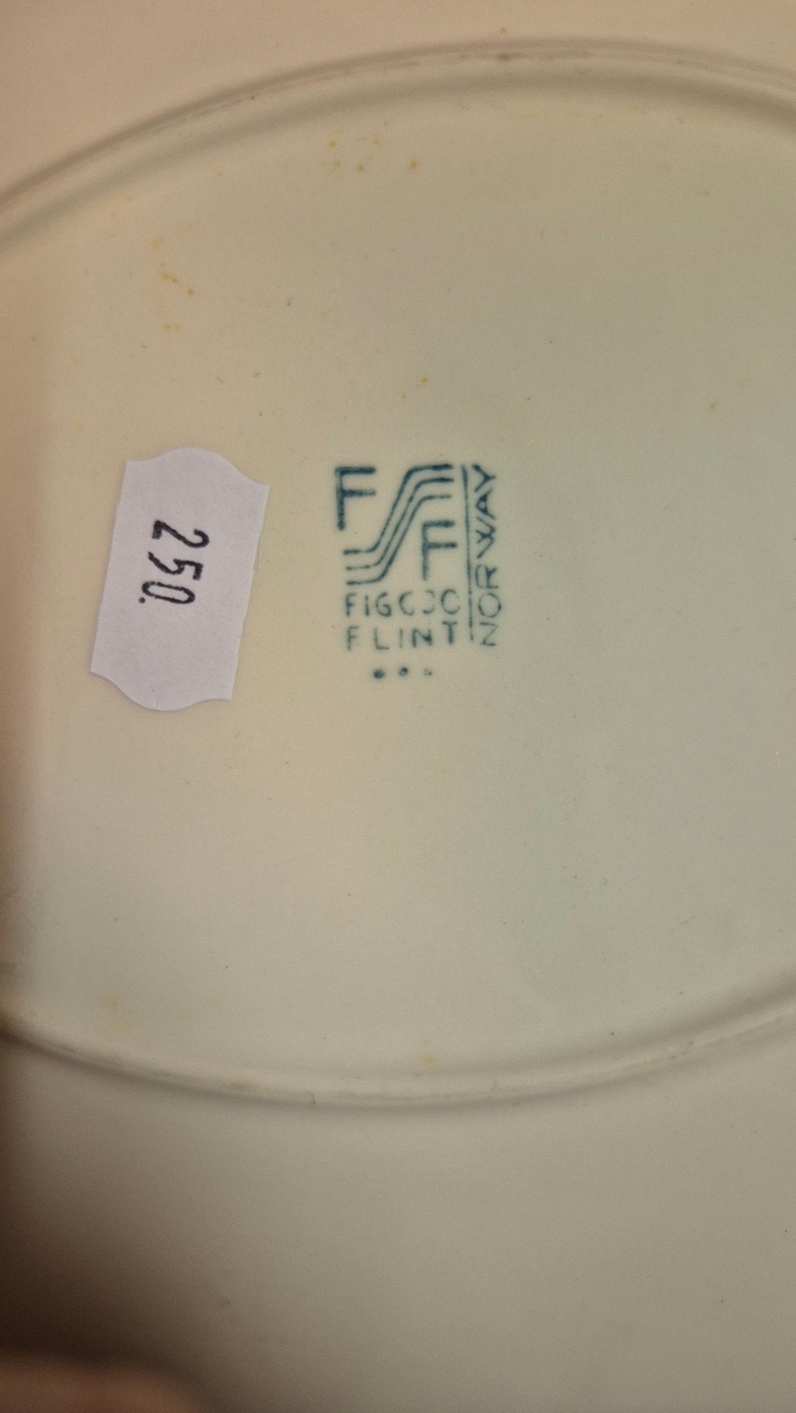 Figgjo serveringsfat - BØR BØRSONS BRUKTHANDEL