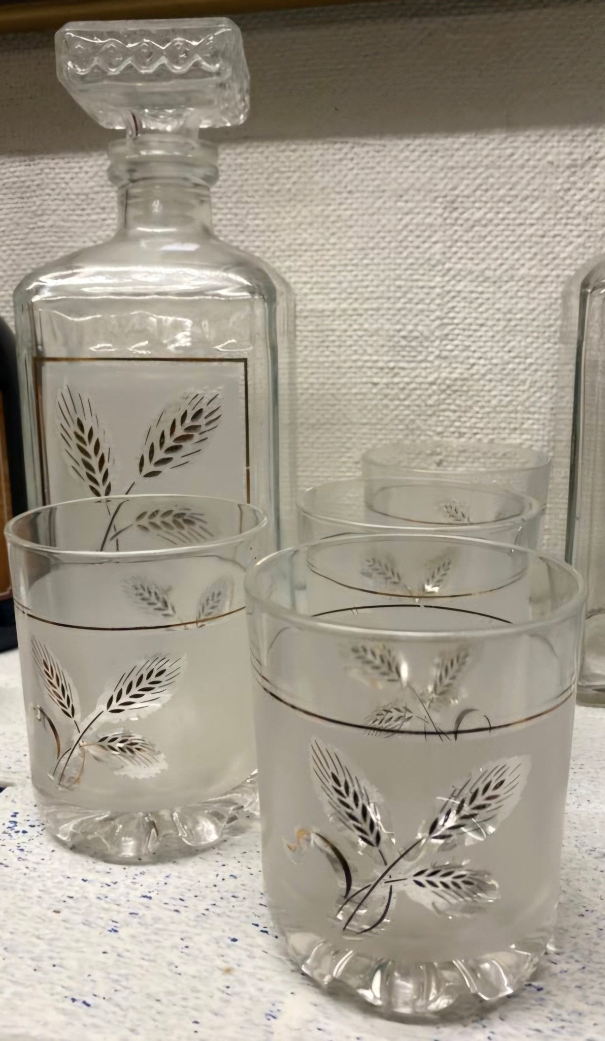 Flott retro karaffel m 4glass - BØR BØRSONS BRUKTHANDEL