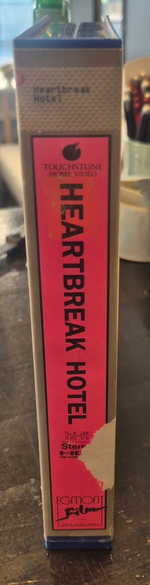 Heartbreak Hotel (1988 VHS Big Box) - BØR BØRSONS BRUKTHANDEL