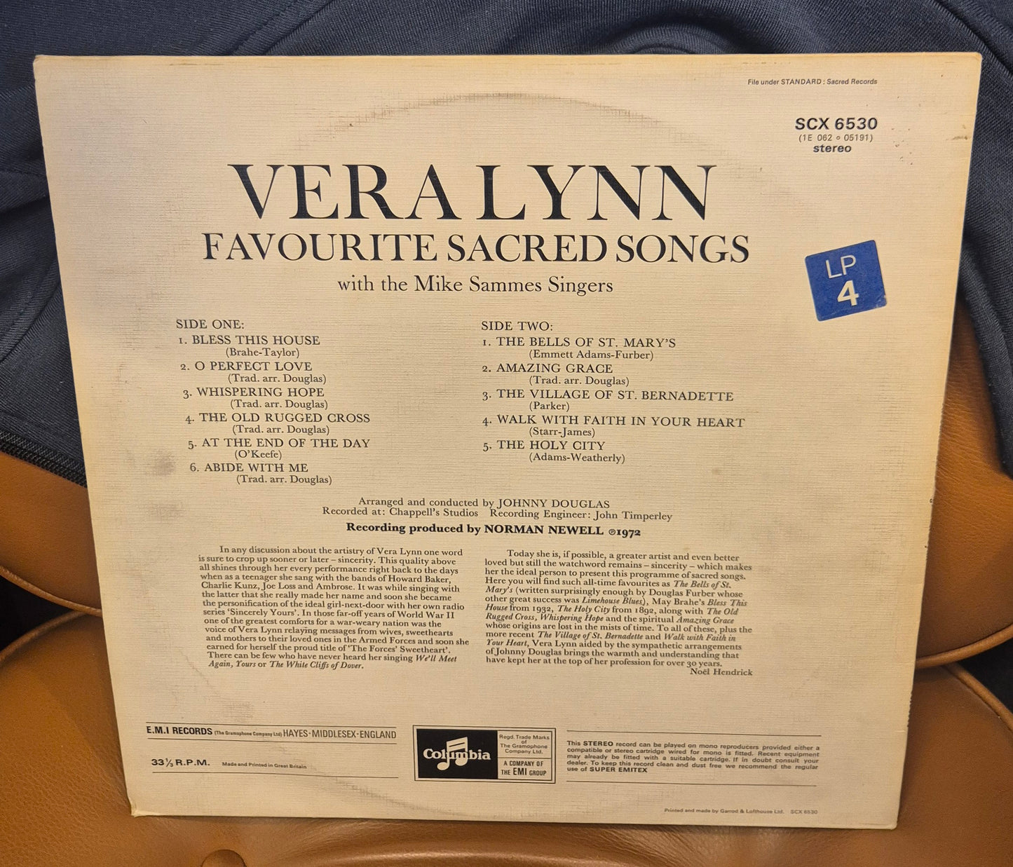 Vera Lynn - Favourite Sacred Songs (LP, 1972)