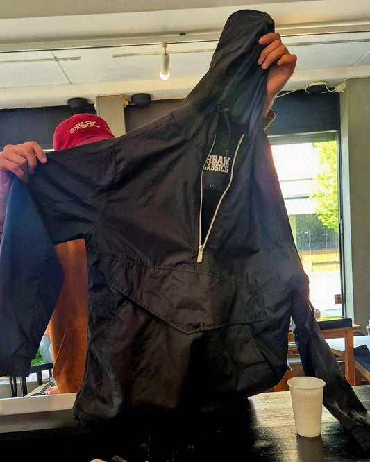 Tee productions anorakk - BØR BØRSONS BRUKTHANDEL