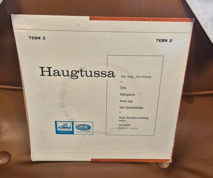 Aase Nordmo - Løvberg & Robert Levin - Haugtussa - BØR BØRSONS BRUKTHANDEL