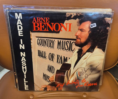 Arne Benoni – Made In Nashville (My Tribute To Jim Reeves) signert - BØR BØRSONS BRUKTHANDEL