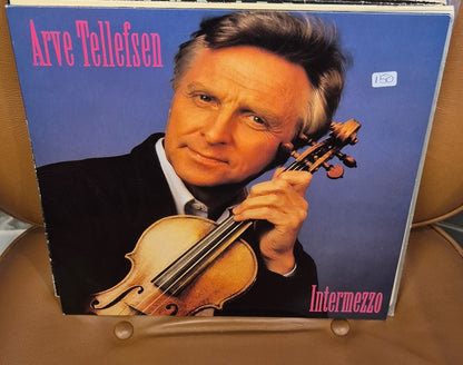 Arve Tellefsen - Intermezzo (Vinyl LP) - BØR BØRSONS BRUKTHANDEL