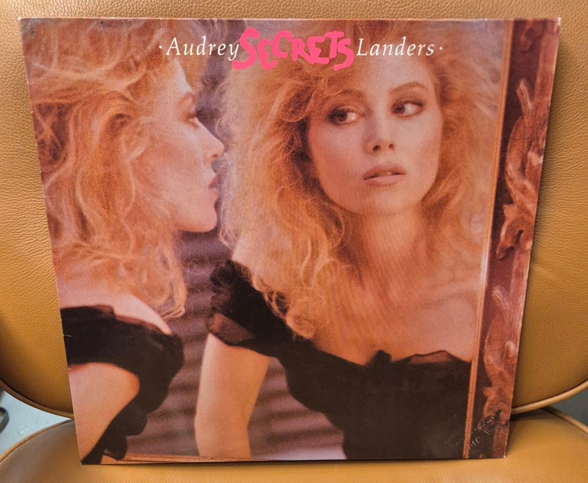 Audrey Landers - Secrets - BØR BØRSONS BRUKTHANDEL