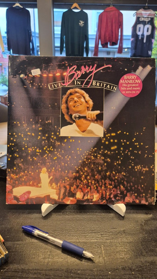 Barry Manilow – Live In Britain - BØR BØRSONS BRUKTHANDEL