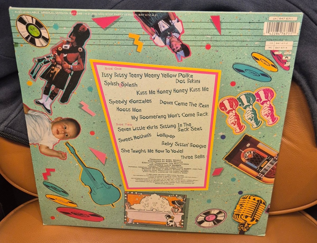 Bombalurina Featuring Timmy Mallett – Huggin' An'a Kissin' (Singalong Karaoke Version) LP - BØR BØRSONS BRUKTHANDEL