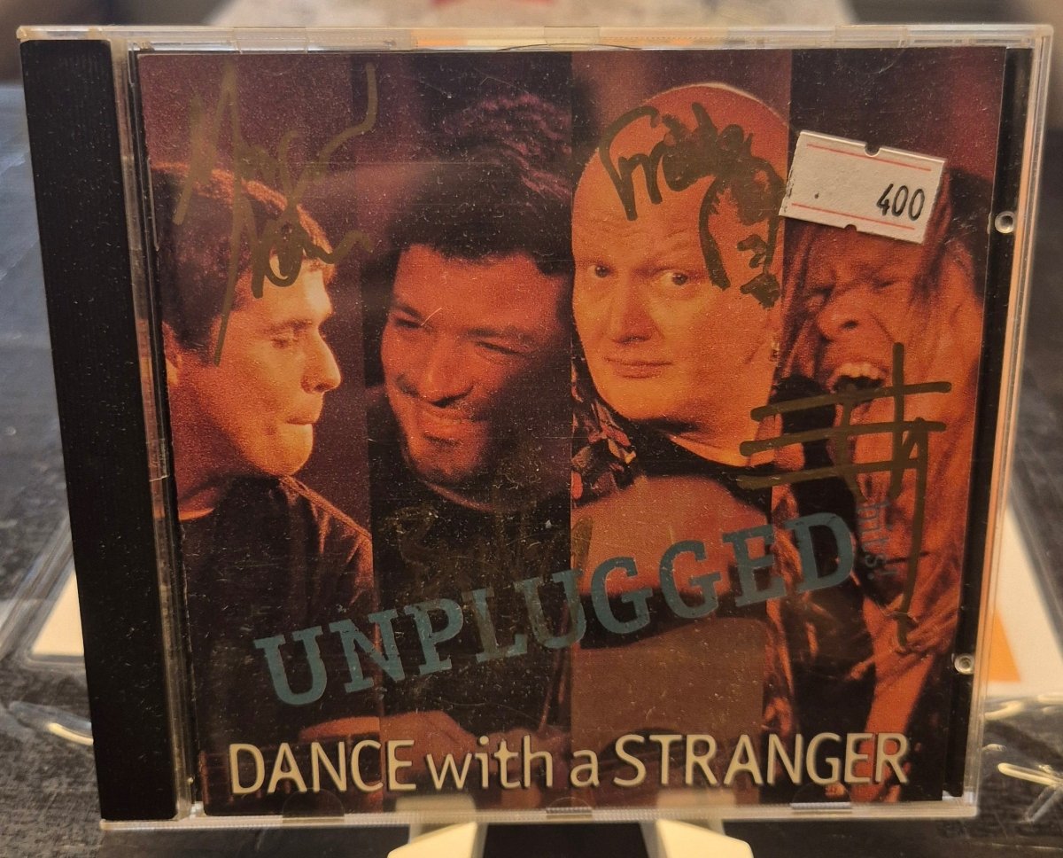 Dance With A Stranger - Unplugged (Signert CD) - BØR BØRSONS BRUKTHANDEL