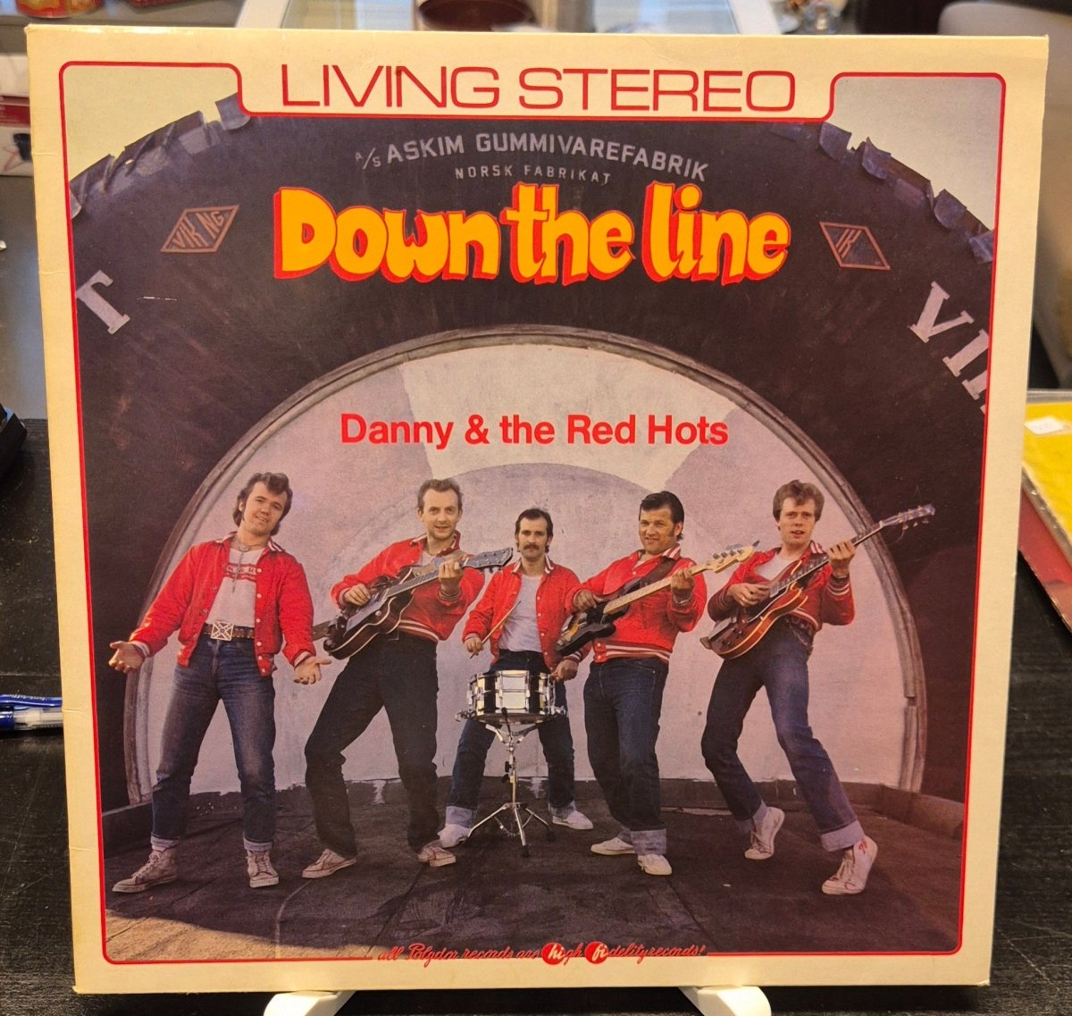 Danny & the Red Hots – Down the Line - BØR BØRSONS BRUKTHANDEL