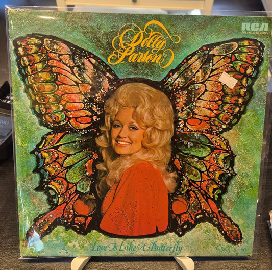 Dolly Parton – Love Is Like a Butterfly - BØR BØRSONS BRUKTHANDEL