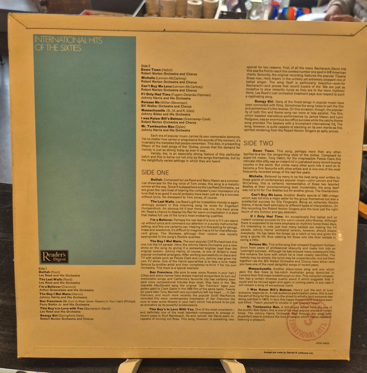 Festival of International hits 1 - 6 - BØR BØRSONS BRUKTHANDEL