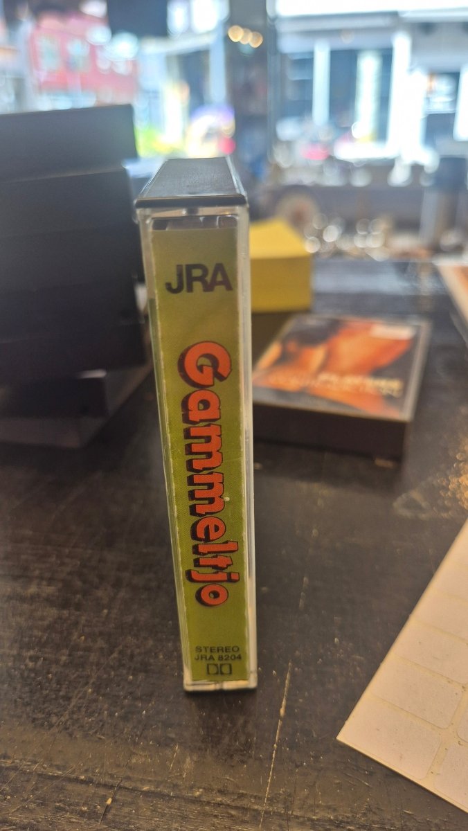 Gammeltjo med Bæljegjengen - BØR BØRSONS BRUKTHANDEL
