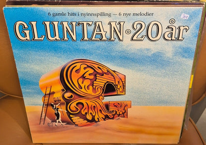 Gluntan - 20 år - BØR BØRSONS BRUKTHANDEL