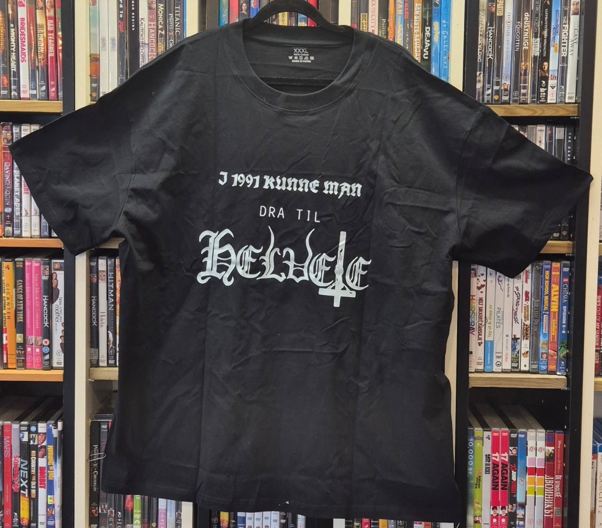 Helvete x Bør Børsons Brukthandel Tshirt (preorder) - BØR BØRSONS BRUKTHANDEL