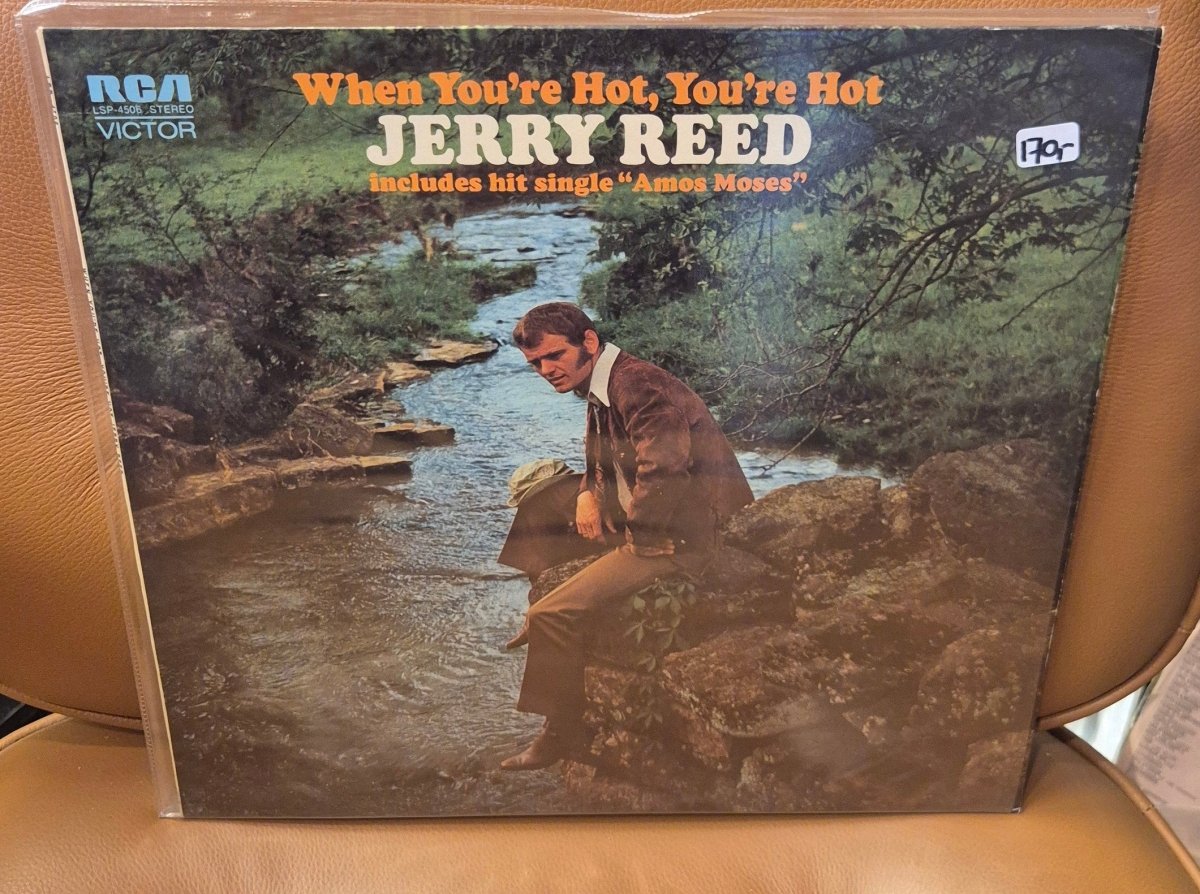 Jerry Reed - When You're Hot, You're Hot (Vinyl LP) - BØR BØRSONS BRUKTHANDEL
