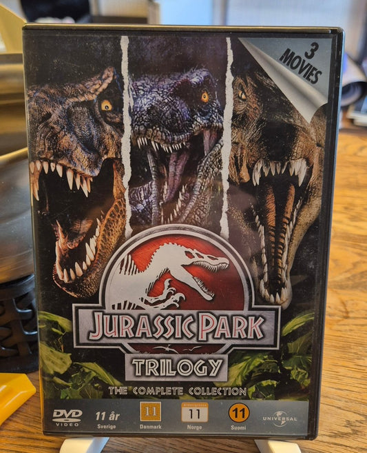 Jurassic Park Trilogy DVD - BØR BØRSONS BRUKTHANDEL