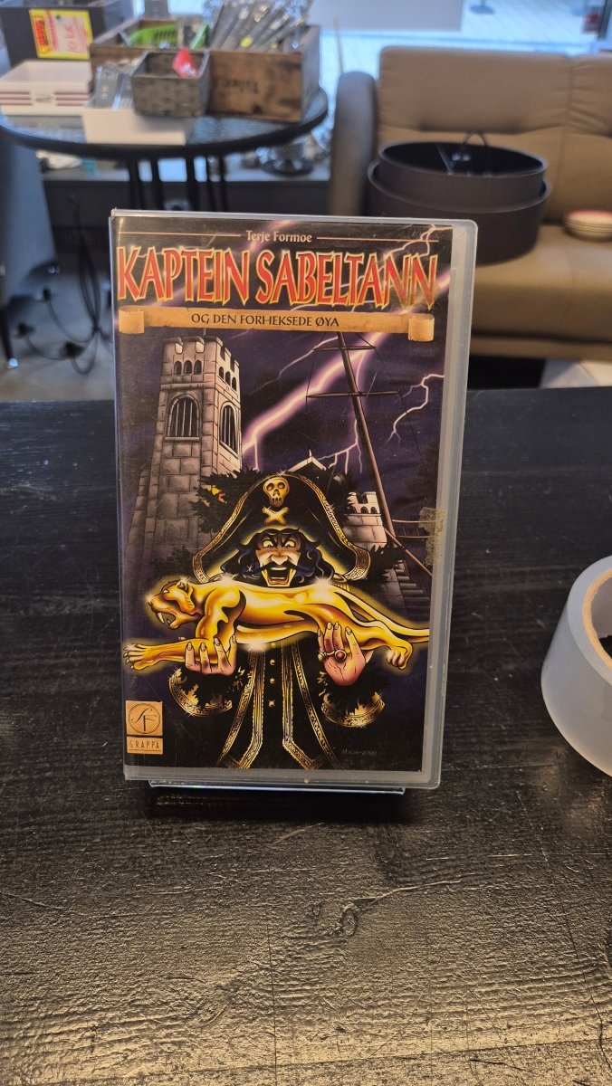 Kaptein Sabeltann og den forheksede øya - BØR BØRSONS BRUKTHANDEL