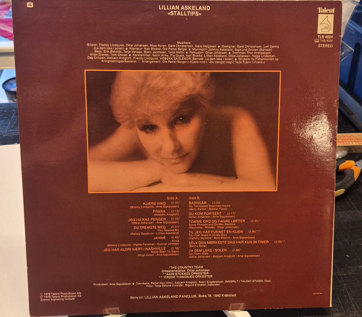 Lillian Askeland - Stalltips - BØR BØRSONS BRUKTHANDEL