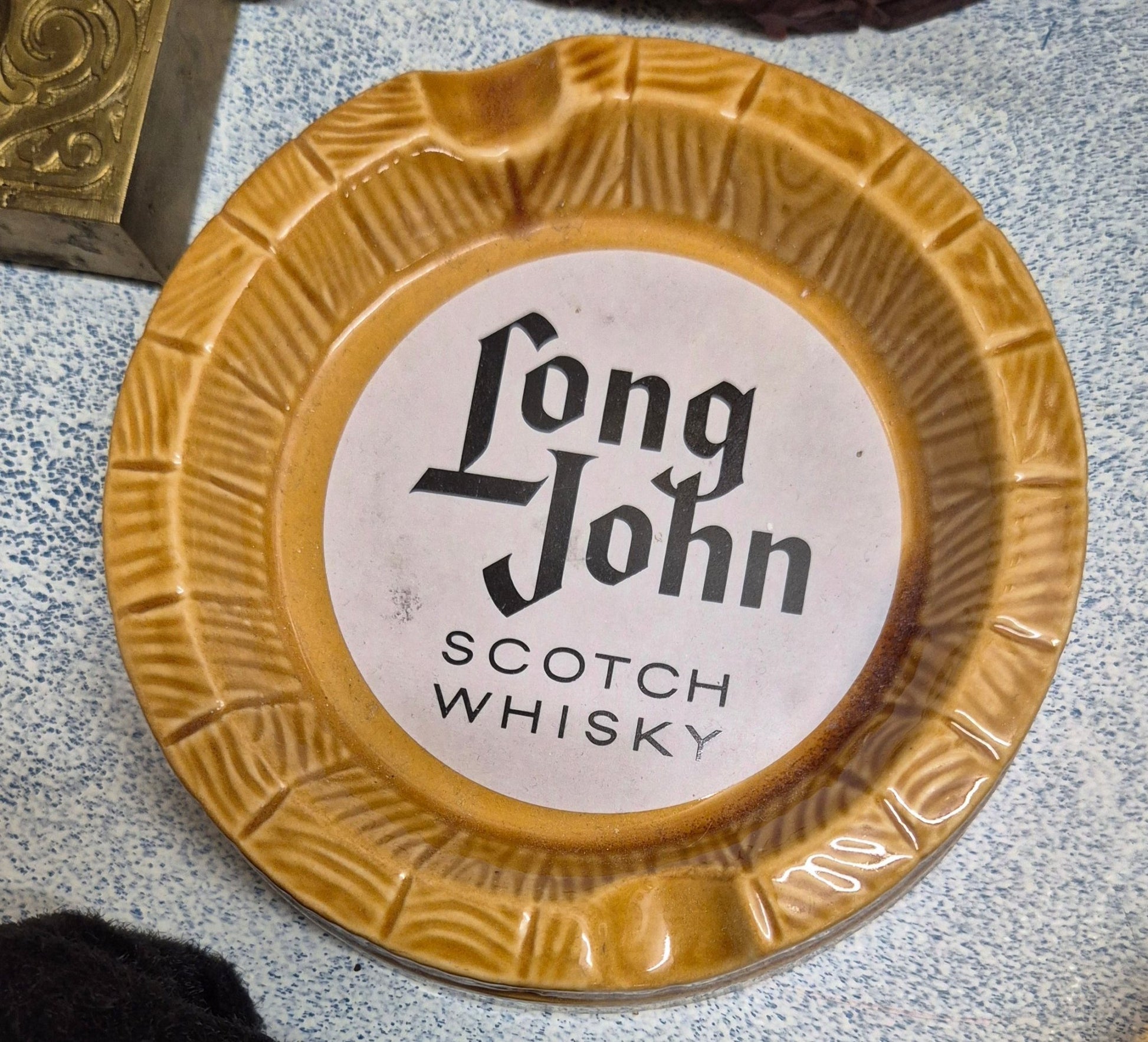 LONG JOHN ASKEBEGER - BØR BØRSONS BRUKTHANDEL