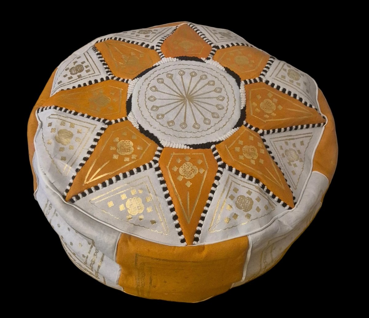 Marokkansk puff i ekte skinn – ny - BØR BØRSONS BRUKTHANDEL