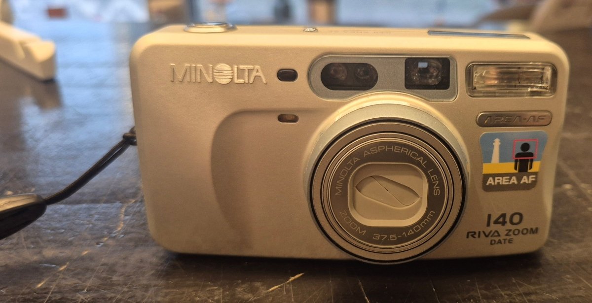 Minolta Riva Zoom 140 Date - BØR BØRSONS BRUKTHANDEL