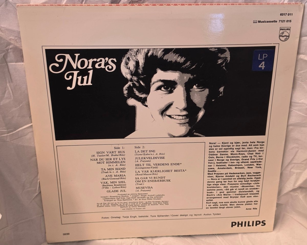 Nora Brockstedt – Nora's Jul (Vinyl LP, norsk pressing, 1972) - BØR BØRSONS BRUKTHANDEL