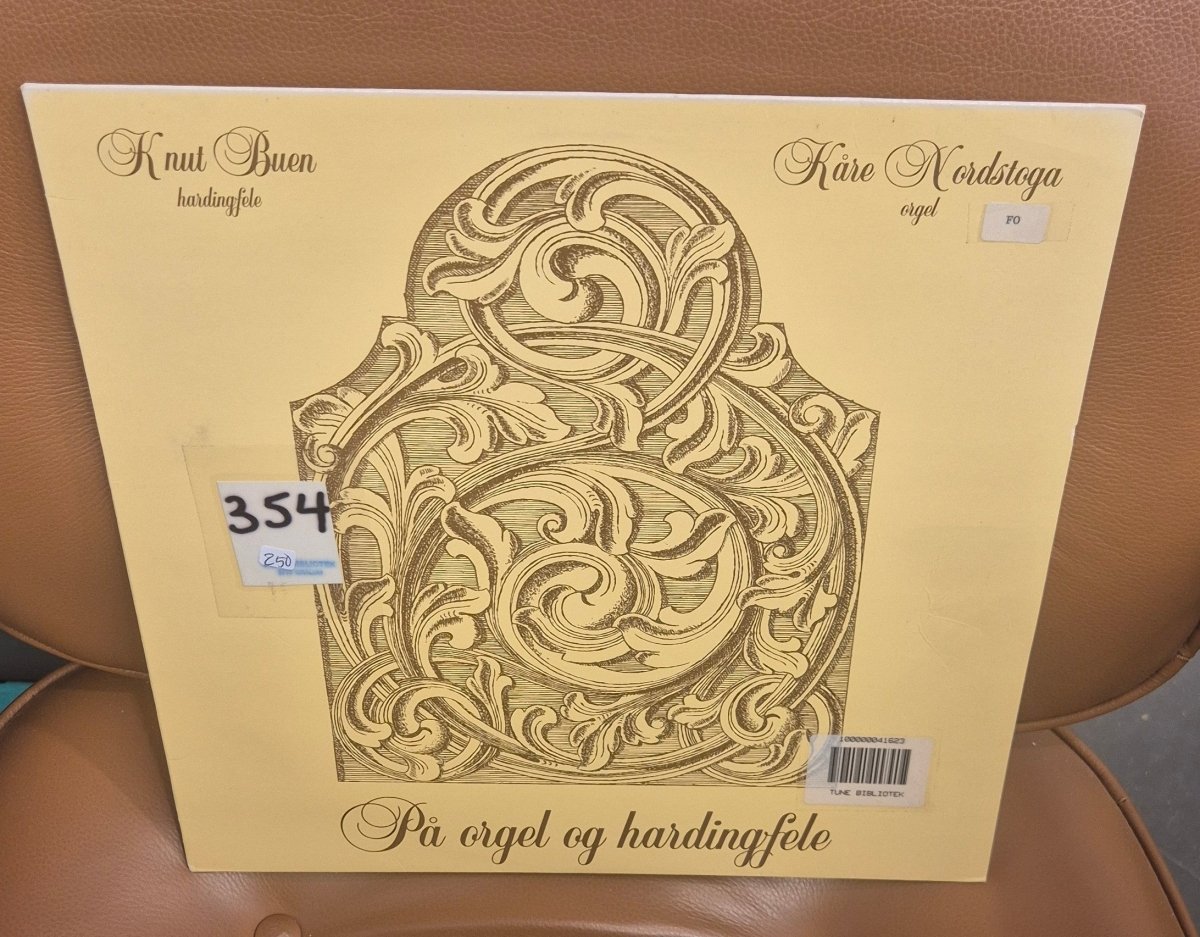"På Orgel Og Hardingfele" (Vinyl LP) - Knut Buen & Kåre Nordstoga - BØR BØRSONS BRUKTHANDEL