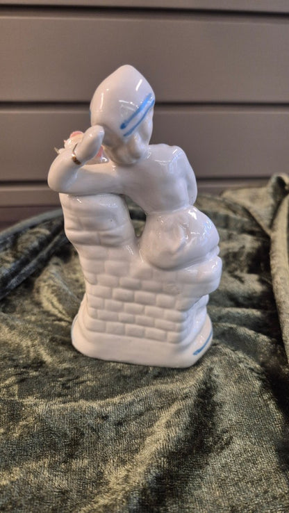 Porselensfigur - BØR BØRSONS BRUKTHANDEL