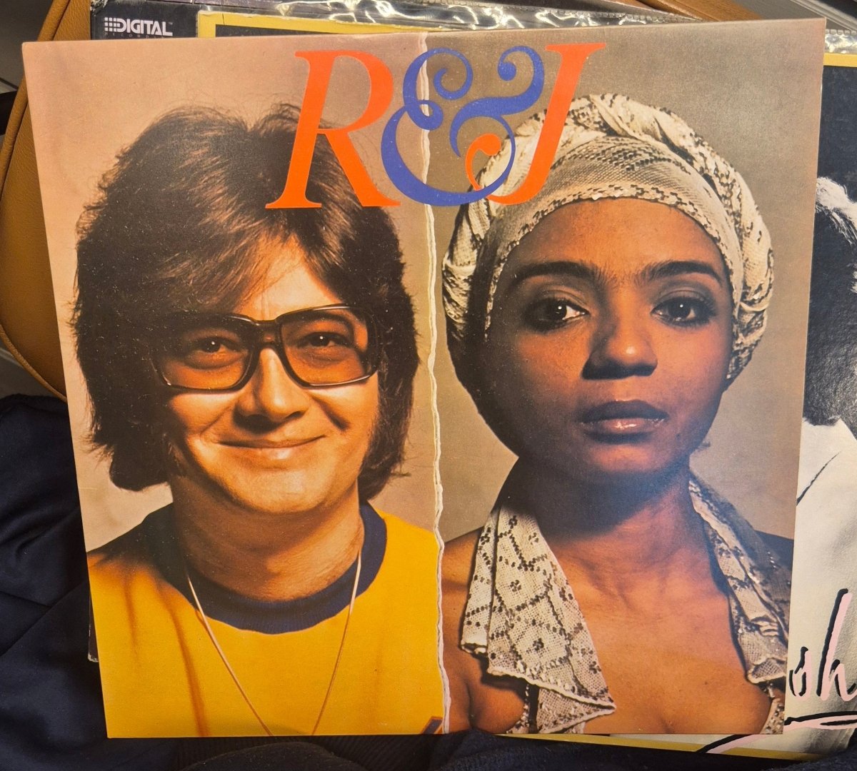 R & J Stone - R & J (Vinyl LP) - BØR BØRSONS BRUKTHANDEL