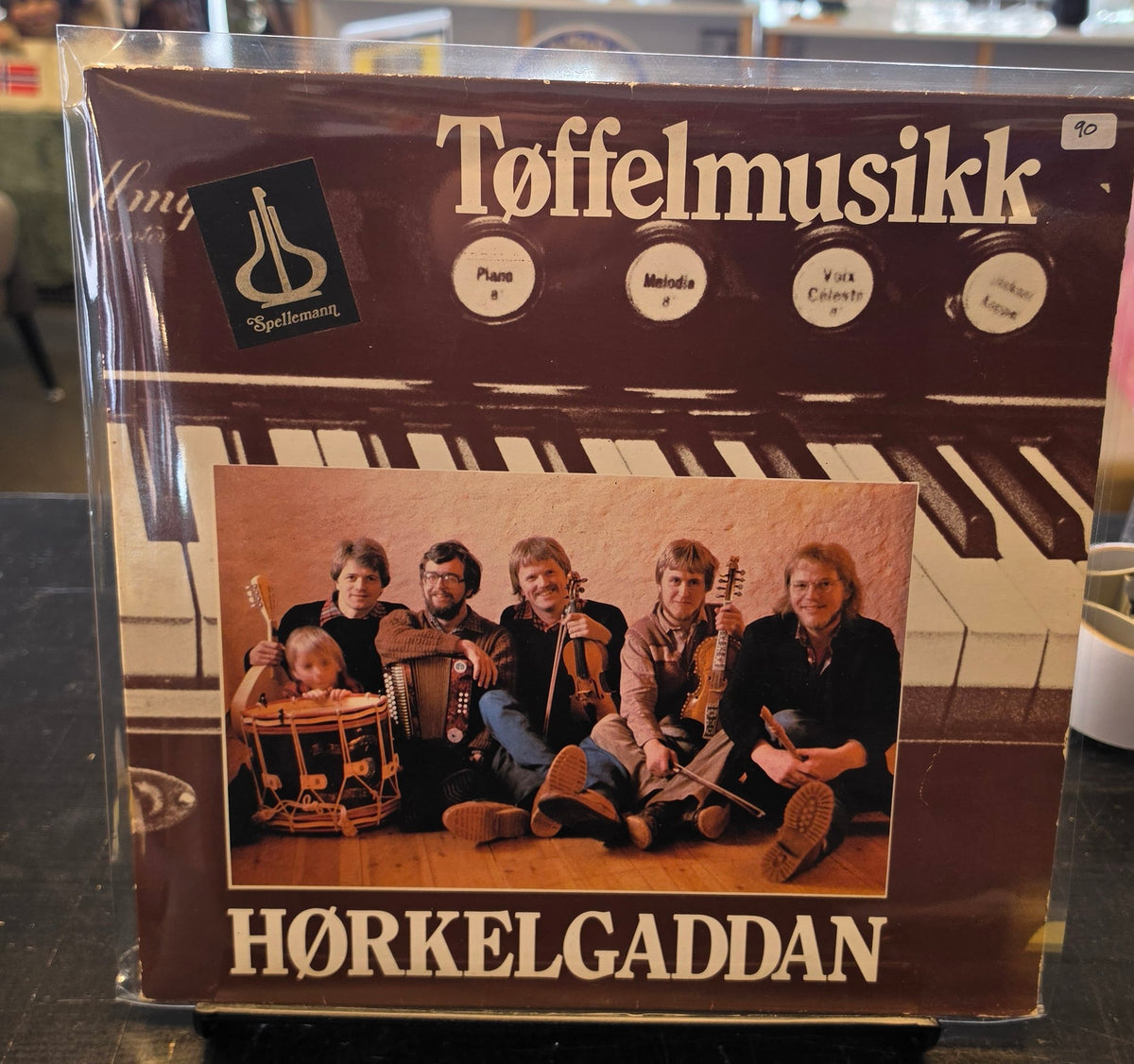 Hørkelgaddan: Tøffelmusikk
