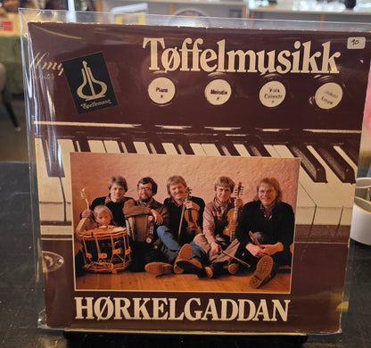 Hørkelgaddan: Tøffelmusikk
