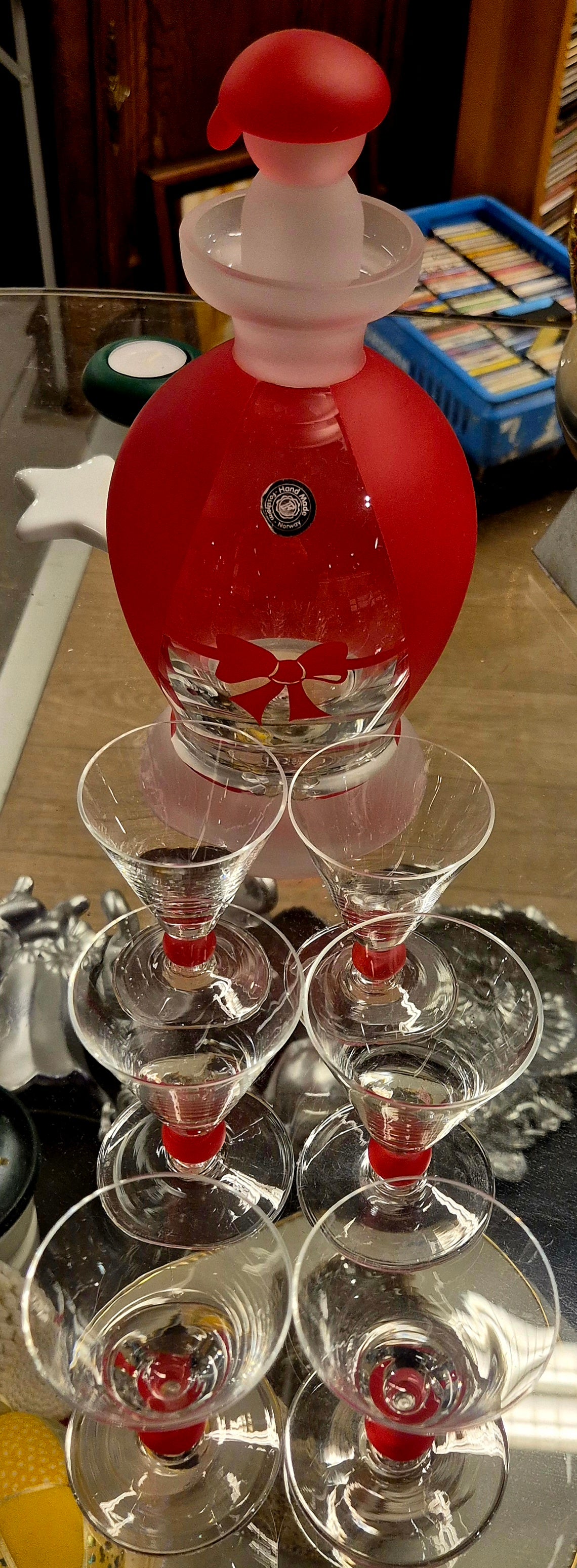 Fossheim nissekaraffel med 6 snapsglass