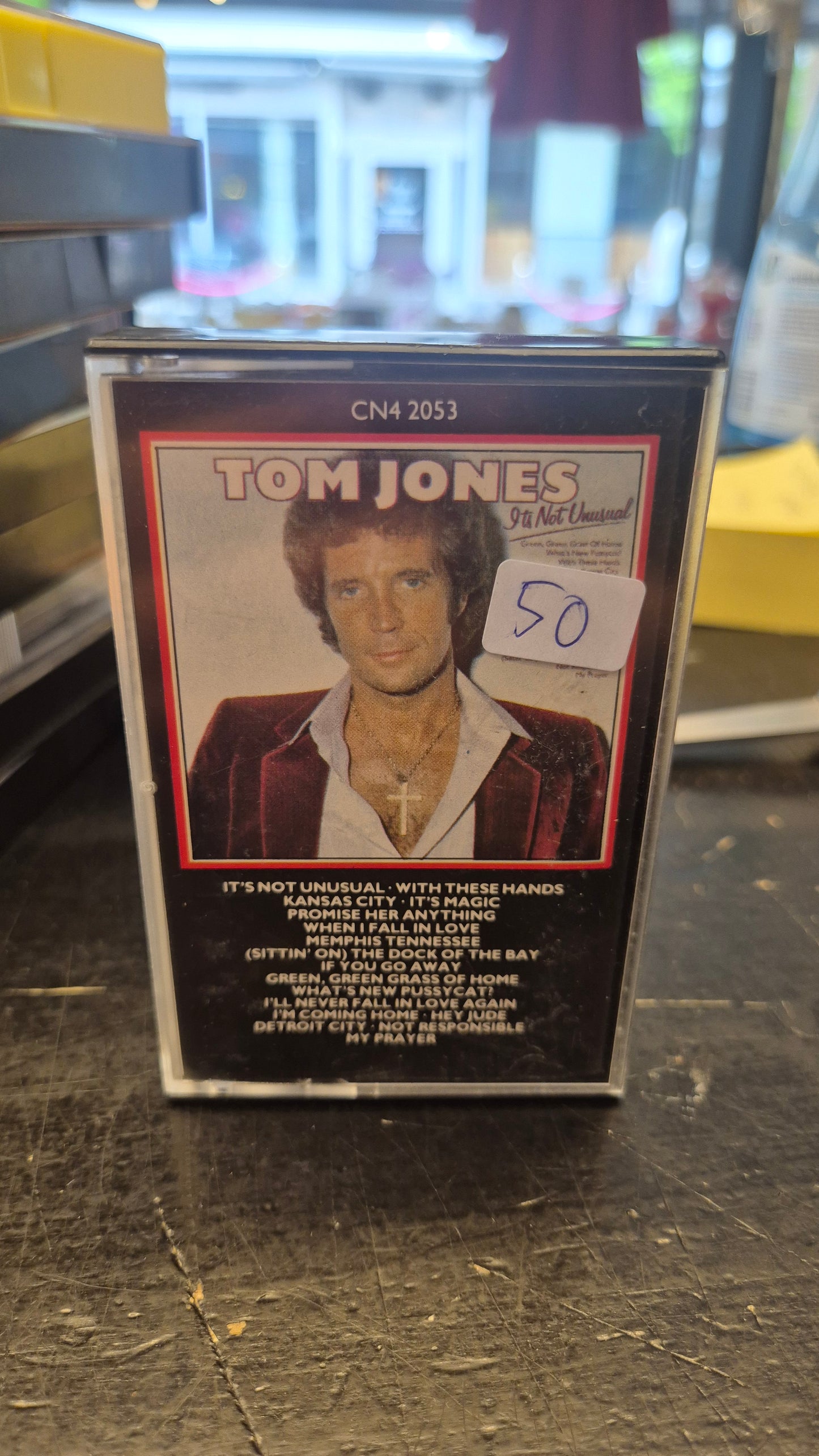 Tom Jones - It's Not Unusual (Kassett)