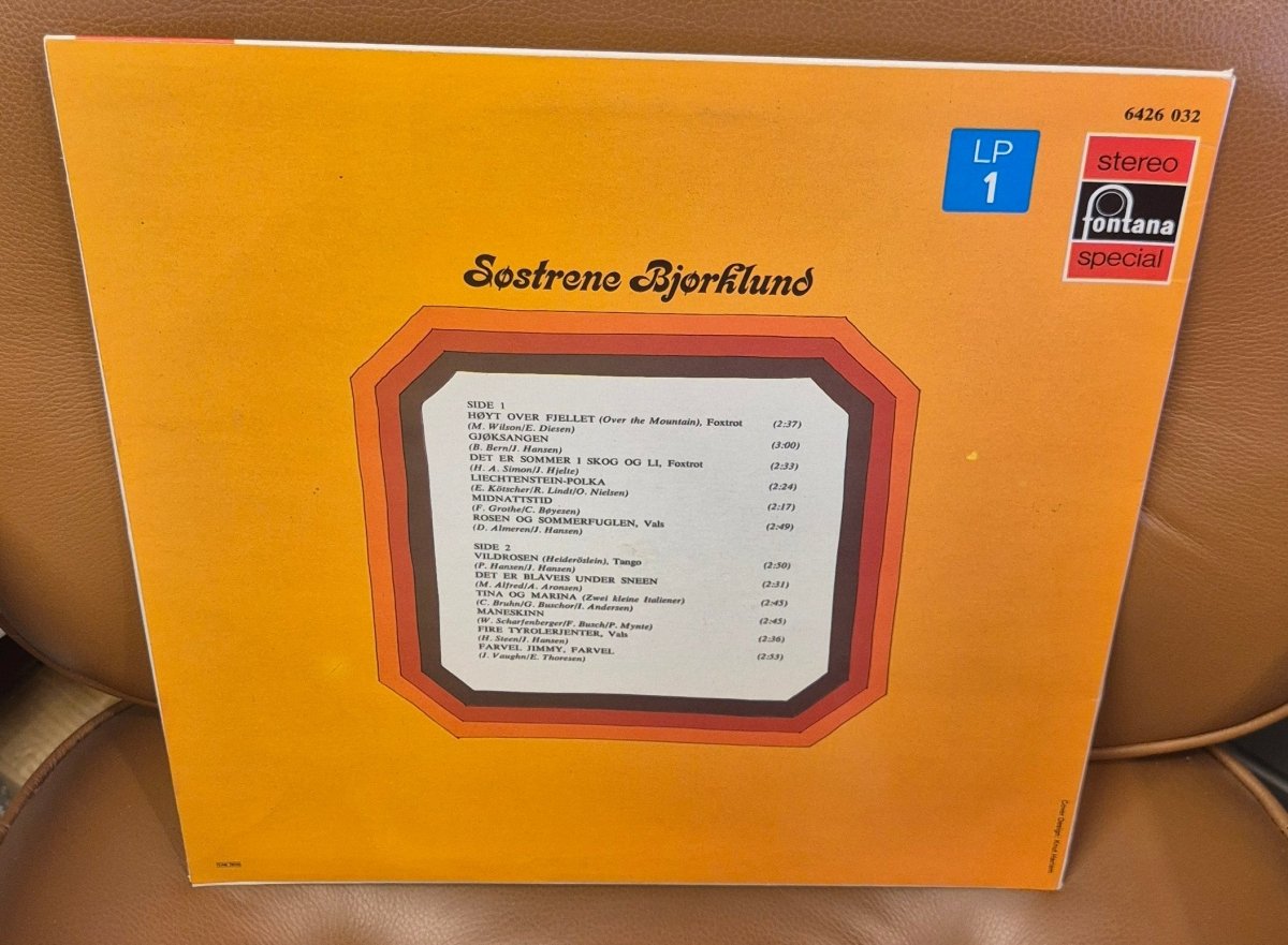 Søstrene Bjørklund - Søstrene Bjørklund (1971 LP) - BØR BØRSONS BRUKTHANDEL