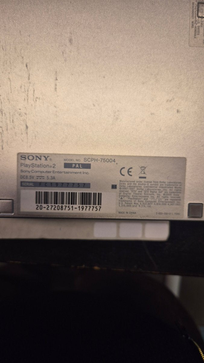 Sony PlayStation 2 Slim SCPH - 75004 (sølv) – PAL - BØR BØRSONS BRUKTHANDEL