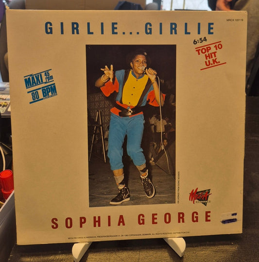 Sophia George – Girlie...Girlie - BØR BØRSONS BRUKTHANDEL