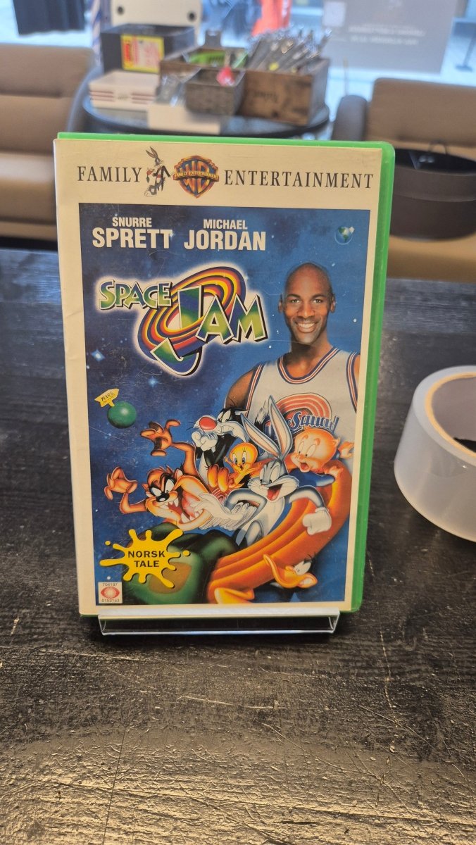 Space Jam (VHS) - BØR BØRSONS BRUKTHANDEL