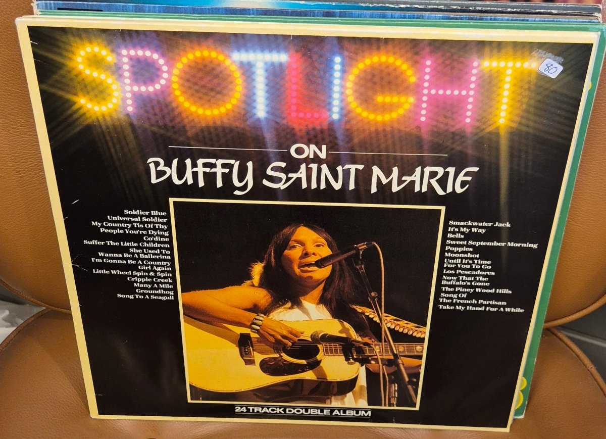 Spotlight On Buffy Saint - Marie (2LP) - BØR BØRSONS BRUKTHANDEL