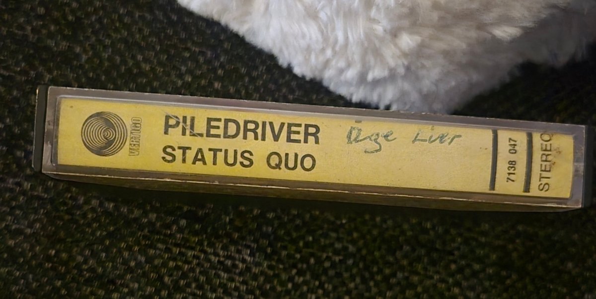 Status Quo – Piledriver (Kassett) - BØR BØRSONS BRUKTHANDEL