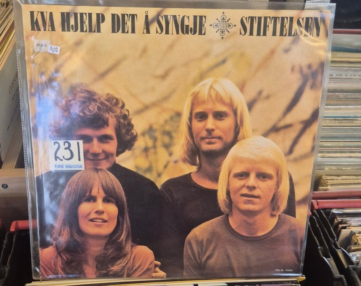 Stiftelsen - Kva Hjelp Det Å Syngje - BØR BØRSONS BRUKTHANDEL