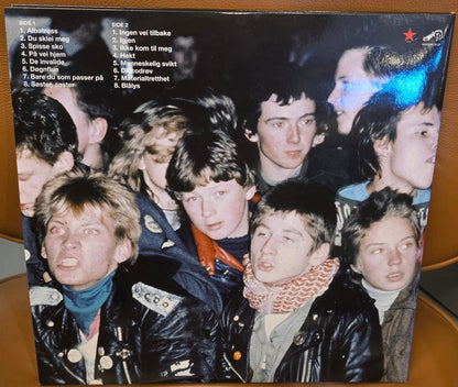 TAV! (The Aller Værste!) – Live 1980 (Vinyl LP, gul vinyl, Norge 2007) - BØR BØRSONS BRUKTHANDEL