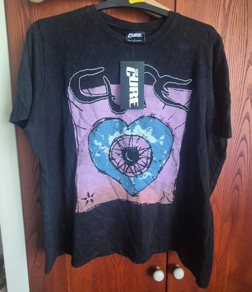 The Cure - Friday I'm In Love T-skjorte - BØR BØRSONS BRUKTHANDEL