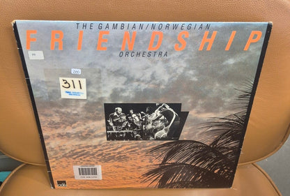 The Gambian/Norwegian Friendship Orchestra - Friendship (LP, 1983) - BØR BØRSONS BRUKTHANDEL