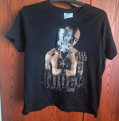 Tupac 'All Eyez on Me' Cropped T-skjorte (NY) - BØR BØRSONS BRUKTHANDEL