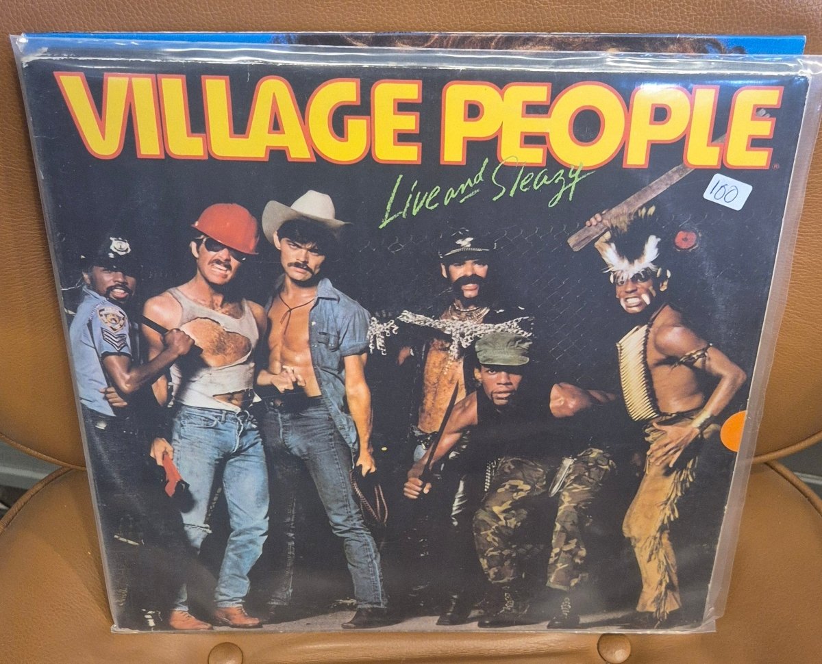 Village People - Live and Sleazy (2xLP) - BØR BØRSONS BRUKTHANDEL
